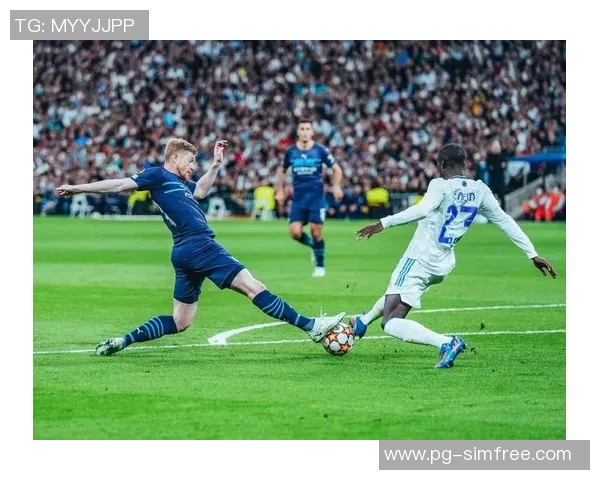 欧冠激战尤文图斯与曼城鏖战成平局数据分析揭示比赛精彩瞬间