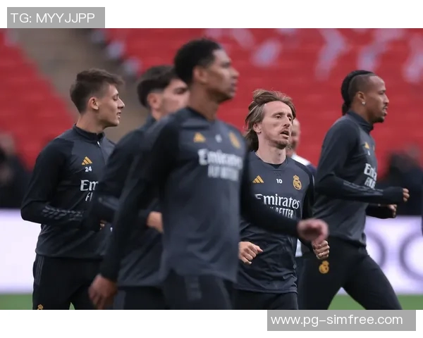 英超经典对决皇马绝杀多特蒙德全场沸腾战术解析 英超经典对决皇马绝杀多特蒙德全场沸腾战术解析