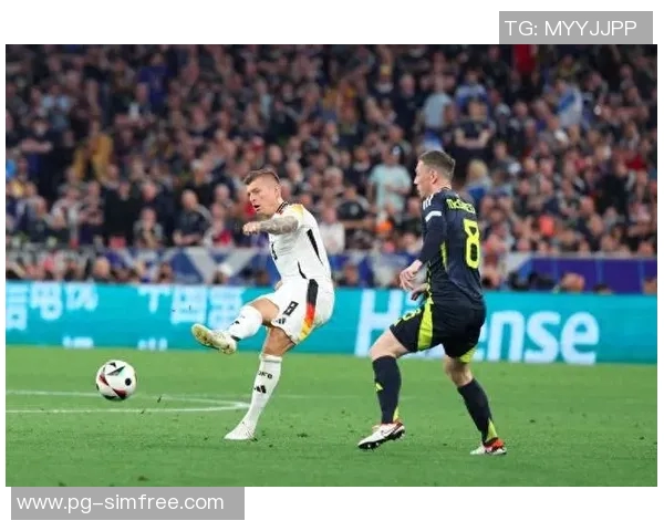 国王杯激战巴黎圣日耳曼大胜切尔西神奇扑救引发全场欢呼与转会热议 国王杯激战巴黎圣日耳曼大胜切尔西神奇扑救引发全场欢呼与转会热议