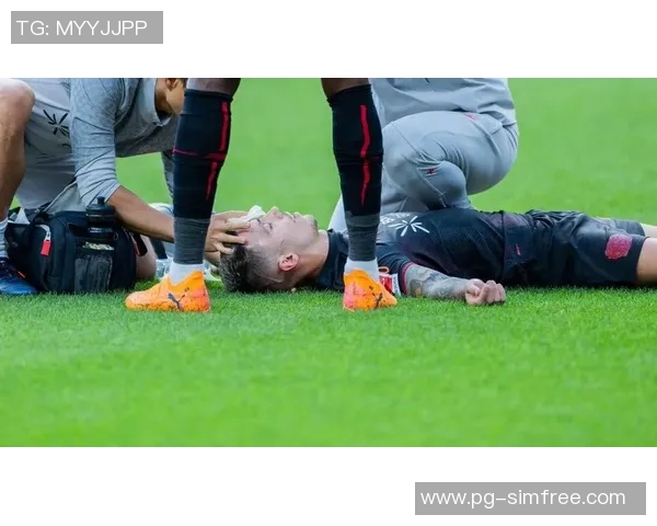 中超赛场惊现冷门巴萨以三球完胜利物浦引发红牌争议