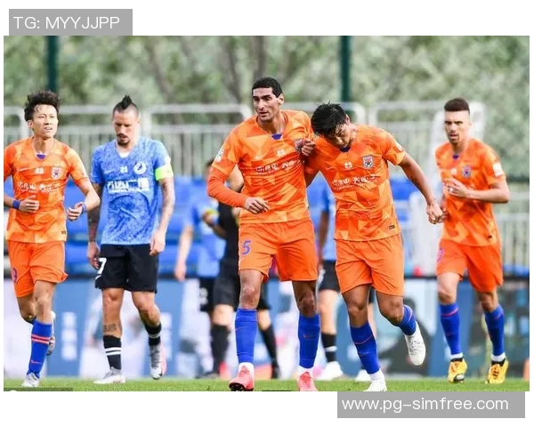 中超激战AC米兰三球完胜皇马帽子戏法引发全场狂欢战术解析