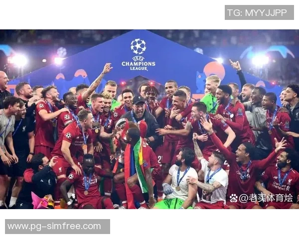 欧联杯激战：里昂6比2逆袭切尔西红牌争议引发全场热议