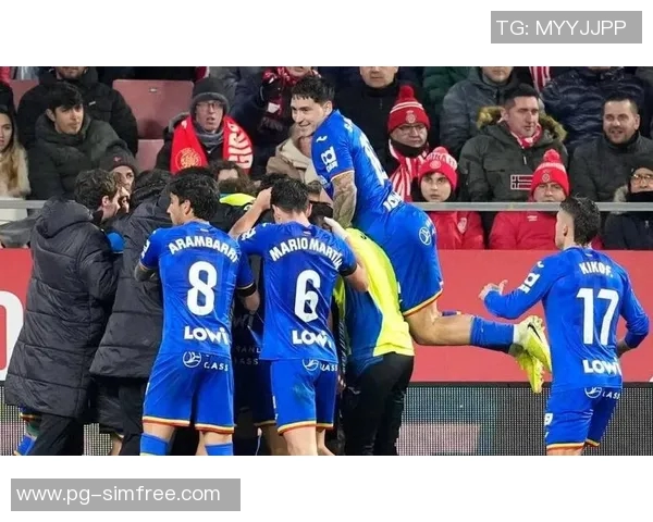 波尔图友谊赛大胜莱比锡红牌事件引发全场热议与十大精彩进球回顾